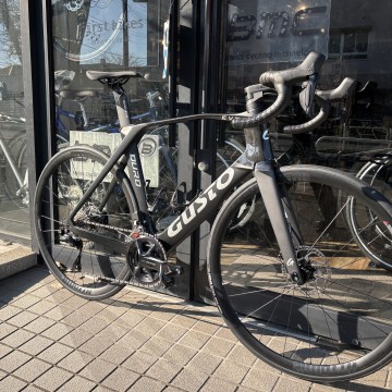 GUSTO DURO EVO DB 納車